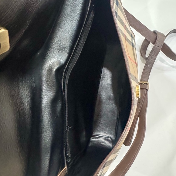 Burberrys Nova Check bag - Picture 5 of 6